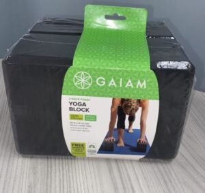 Gaiam-Essentials-Yoga-Block-other-side