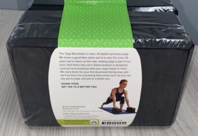 Gaiam-Essentials-Yoga-Block-Set